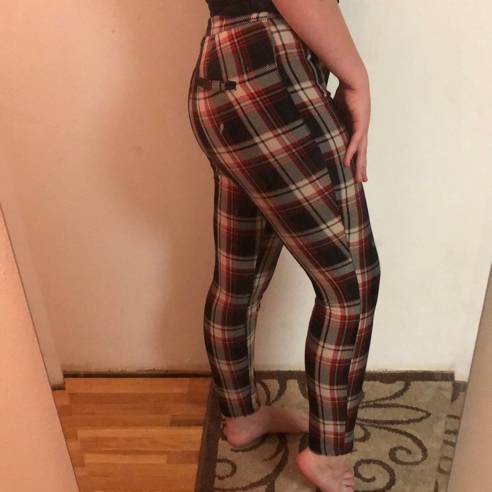 Black/cream/red h&m pants, size 2